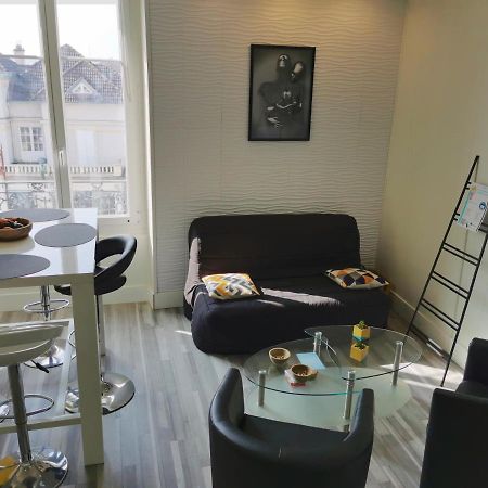 Vittel Loc'S - Le 214, Classe 3 Etoiles Osez L'Experience Dış mekan fotoğraf